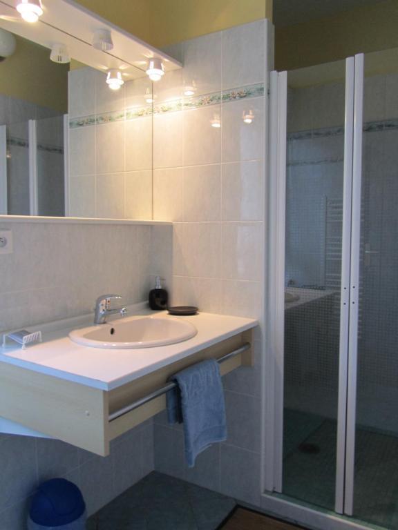 Appartements Couleurs De Mer Cancale Kamer foto